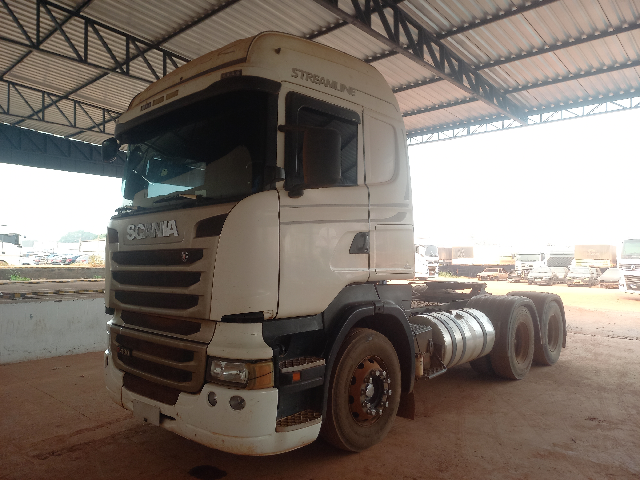 LOTE 018 SCANIA R 480 A6X4 2013/2014 