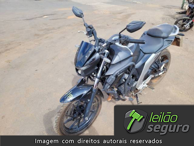 LOTE 040 YAMAHA FZ25 FAZER 250 ABS 2025